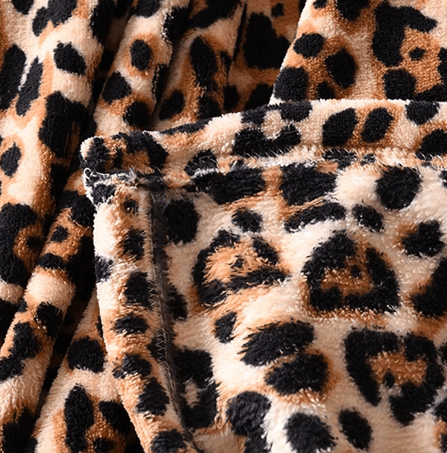 Leopard Print Throw Blanket (50" x 60")