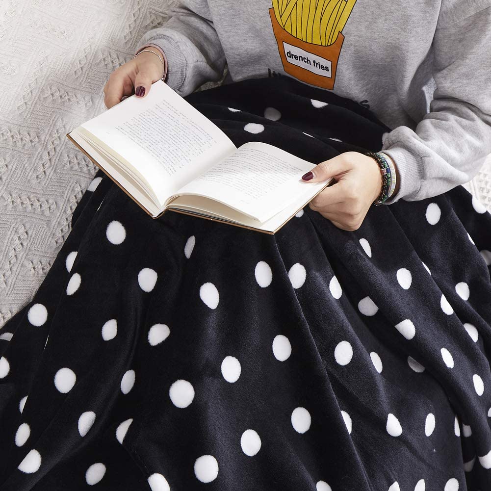 Polka Dot Print Throw Blanket (50×60" in)